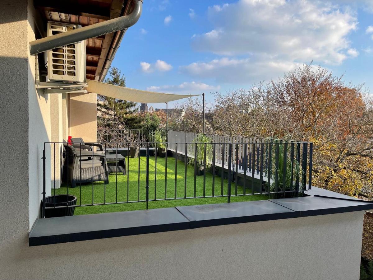 Sun Terrace Mini Penthouse Bestern Szeged Exteriör bild